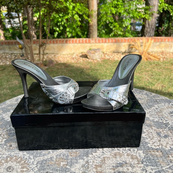 Vintage BeBe Carmen Heels - Size 5 - Picture 11 of 17